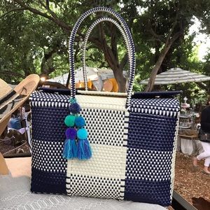 Handmade in 🇲🇽 Mexico! Un Pueblo Navy and White Tote